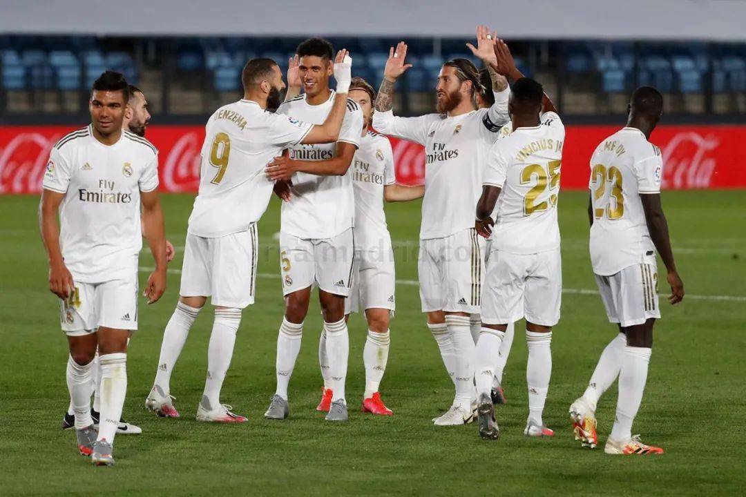 利雅得胜利遭FIFA实施转会禁令，据悉与拉波尔特转会款项有关（FIFA对利雅得胜利下达转会禁令，或与拉波尔特转会款有关）