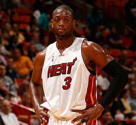 博洛尼亚3-0大胜乌迪内斯，波贝加梅开二度，贝尔纳代斯基建功（博洛尼亚3比0完胜乌迪内斯：波贝加梅开二度，贝尔纳代斯基破门）