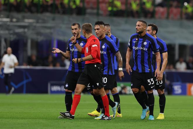 姆巴佩当选金球奖9月最佳球员，该奖项每次投票需支付1欧元（姆巴佩获评金球奖9月最佳球员，投票每次收费1欧元）