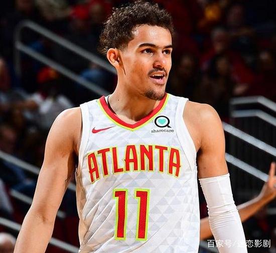 补时阶段绝杀 比赛戏剧性拉满（补时压哨制胜 戏剧性爆棚）