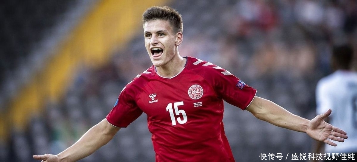 更是团队精 更是团队精